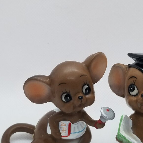 Pair of Adorable Vintage Josef Originals Mice Graduate & Teacher w/ School Bell - Picture 3 of 9